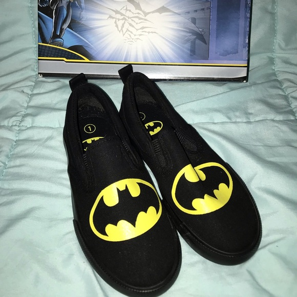 Batman slip on sneakers! - Picture 2 of 3